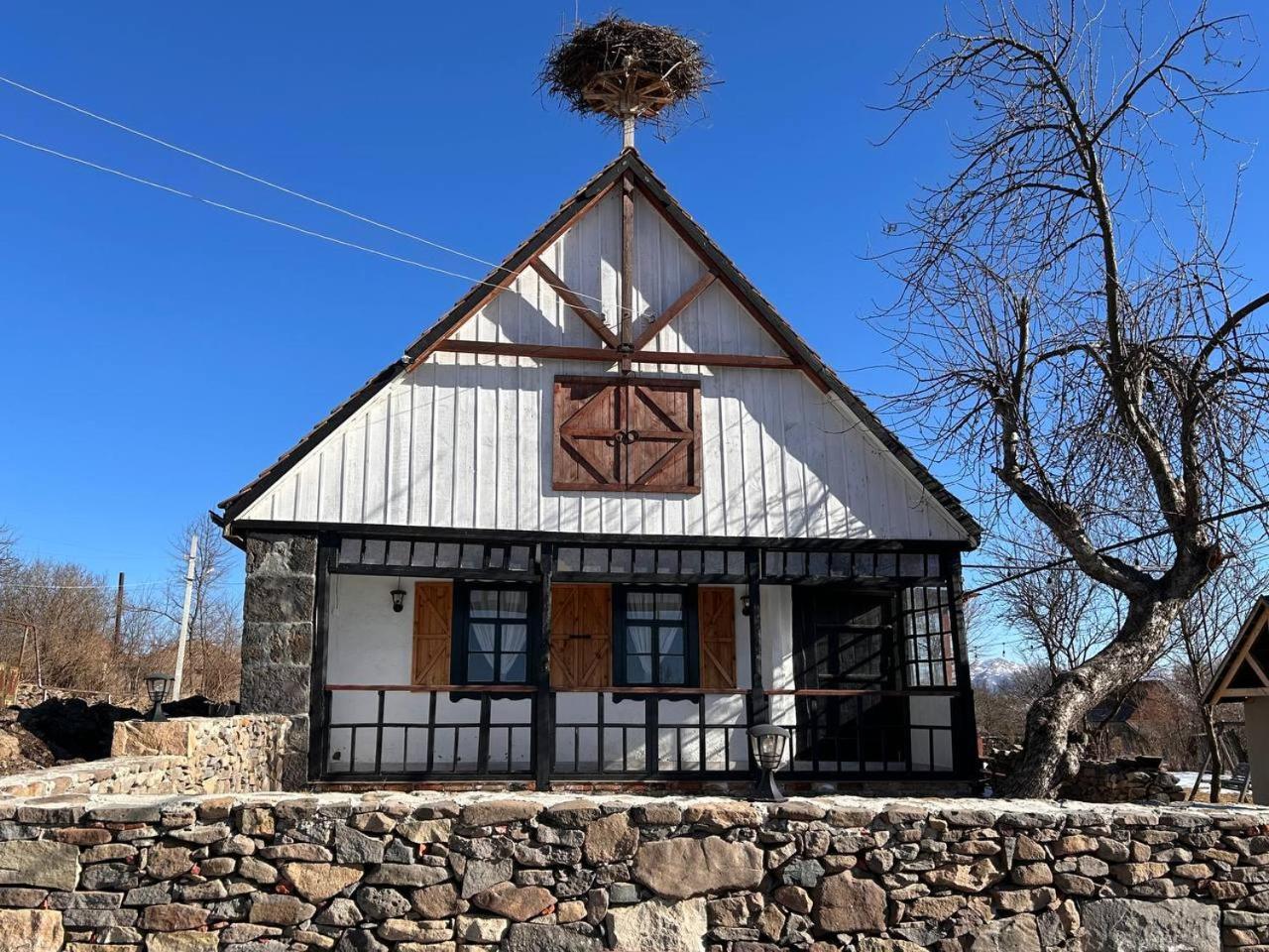 Hnameni Bovadzor Lodge מראה חיצוני תמונה