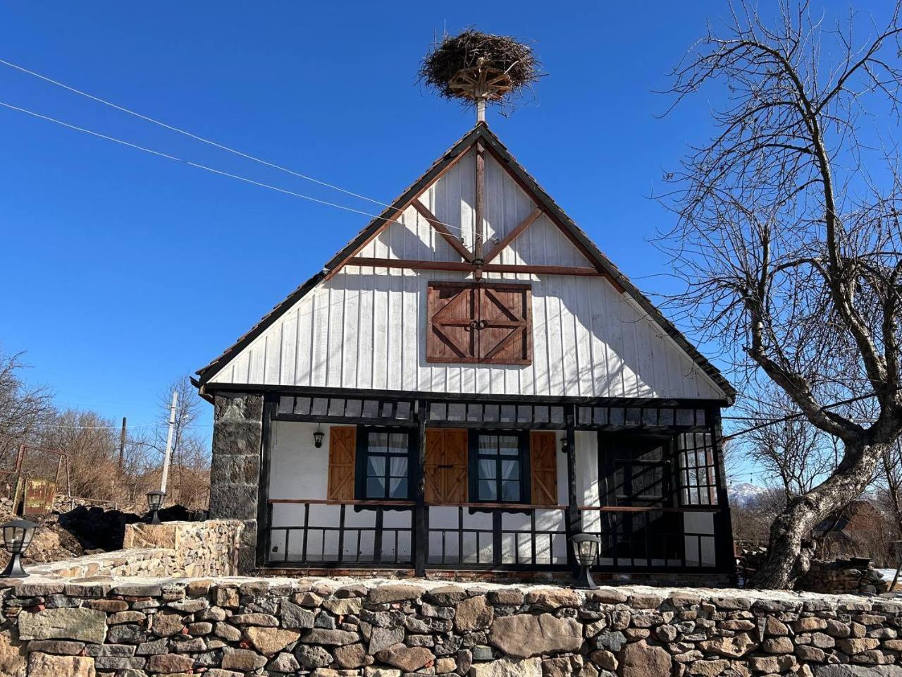 Hnameni Bovadzor Lodge מראה חיצוני תמונה